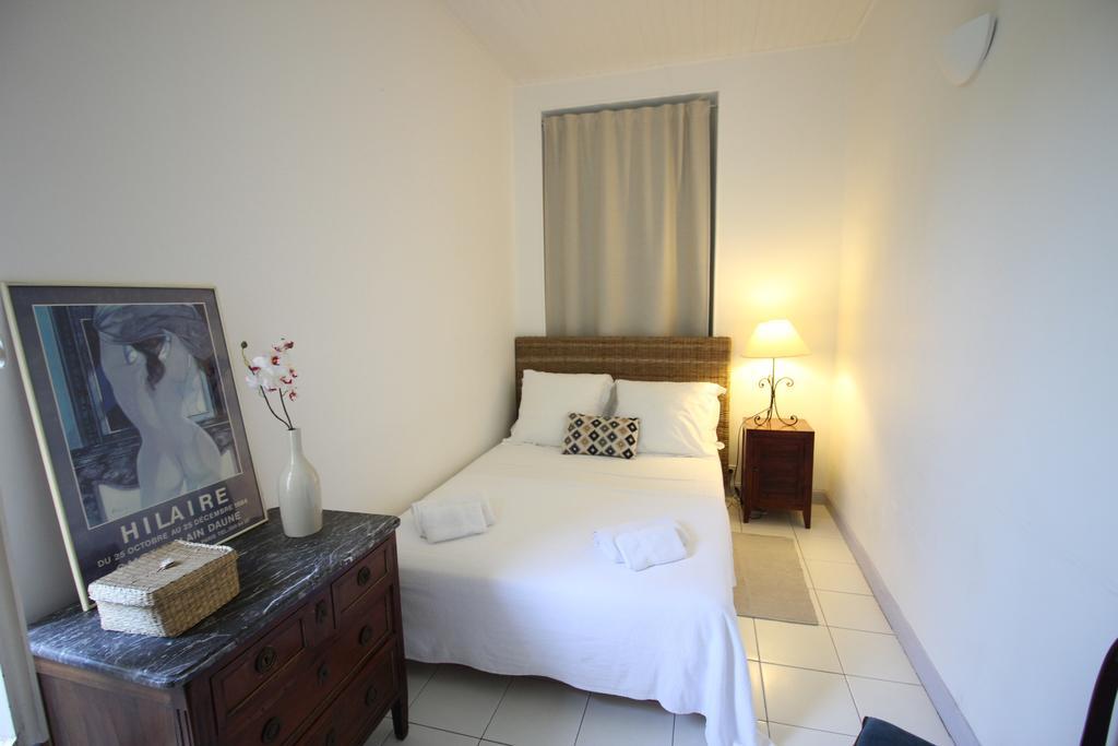 Villa Cottage Reine, Rc Jardin Cannes Exterior photo
